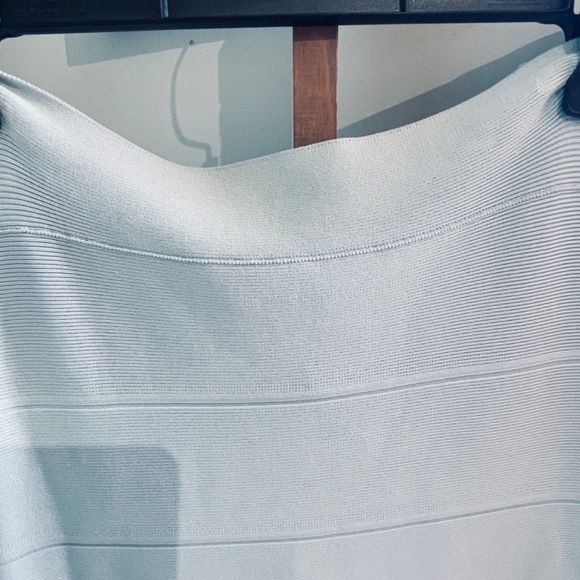 BCBGMAZRIA  Bandage Pencil Skirt - Picture 5 of 8